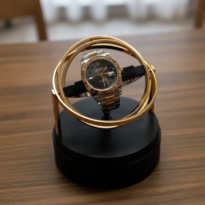 Remontoir Astronome DorÃ© : Ã‰lÃ©gance et Protection pour Montres Automatiques